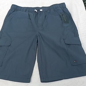 NWT Tommy Hillfiger Boys Navy Cargo Shorts